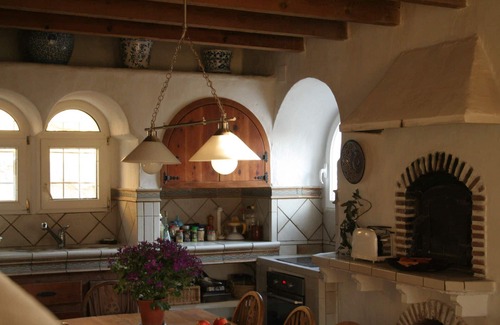 Lecrin Valley Villa | Melegis 4-Bed Villa, Sleeps 7, Pool & Garden