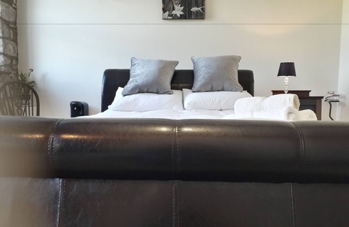 Pentrefelin Bed & Breakfast | Melin Tregib