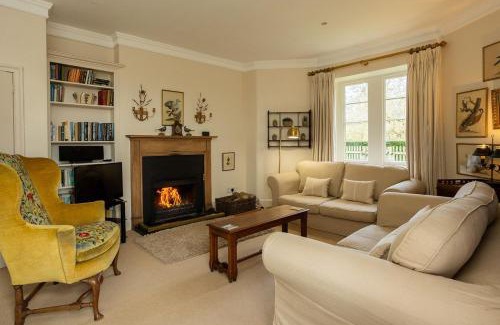 Cornhill on Tweed House | Melkington Lodge
