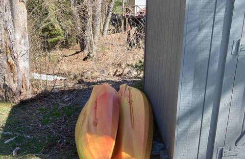 Monticello House | Melody Lake Retreat near Resorts World Catskills (Hunters are welcome!)