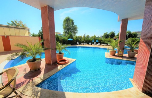 Sunny Beach Apartment | MENADA * ESPERANTO * Cozy Studio in Esperanto