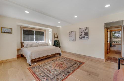 Little River House | Mendocino Redwood Retreat Home & Cottage