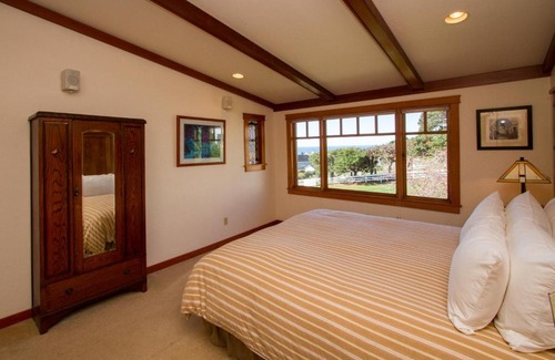 Mendocino Apartment | Mendocino View West
