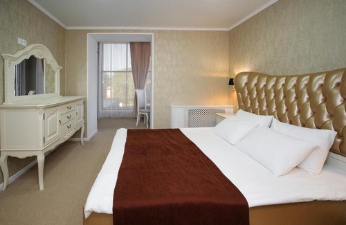 Saratov Hotel | Menua Hotel