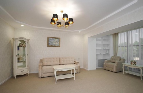 Saratov Hotel | Menua Hotel