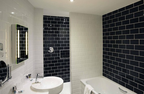 Doncaster Hotel | Mercure Doncaster Centre Danum Hotel