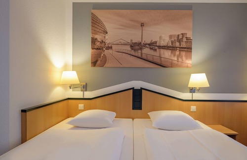 Breitscheid Hotel | Mercure Hotel Düsseldorf - Ratingen