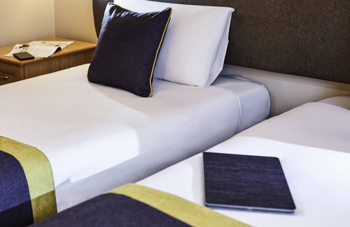 Woolhamton Hotel | Mercure Newbury West Grange Hotel
