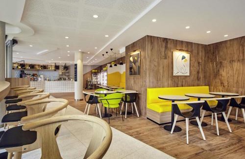 Parc-Nord Hotel | Mercure Paris la Défense Grande Arche