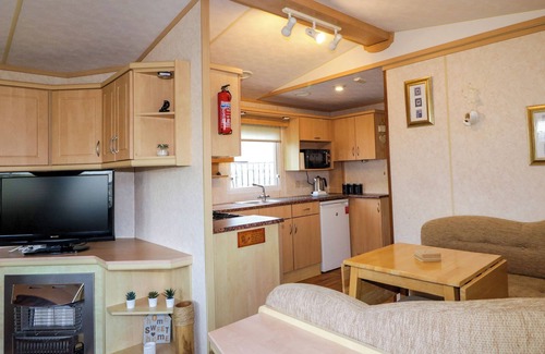 Limavady Cottage | Meric Stone Holiday Lets Caravan 2