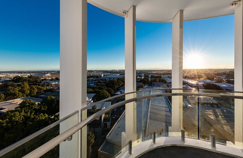Mascot Apartment | Meriton Suites Mascot Central