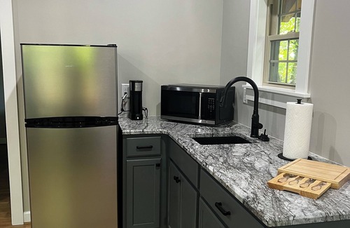 Thurmond Cottage | Merlot-Newly Constructed 2 bedroom Cottages at Jones von Drehle