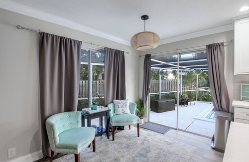 Merritt Island House | Merritt Island GetawaynSpacious 5-bedroom house in with AC, WiFi