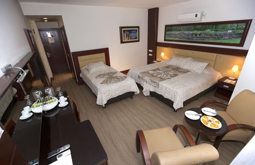 Akdeniz Hotel | Mersin Oteli