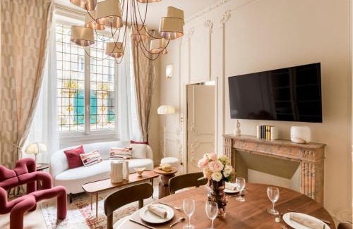 Champs-Elysees Apartment | Merveil - Signature Suite-Champs Elysees- Marignan