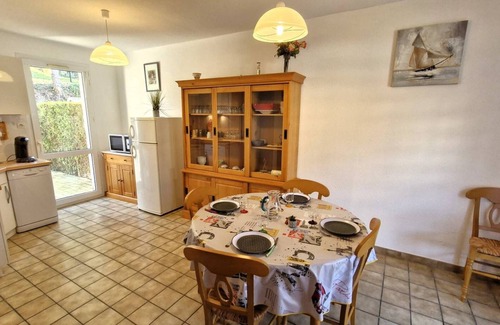 Meschers-sur-Gironde Apartment | Meschers sur Gironde - SMALL VILLA for a FAMILY STAY in a RESIDENCE