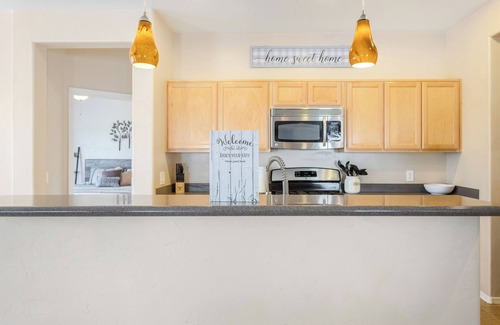 Sierra Vista House | Mesquite Ridge- with office, games and amazing Views!
