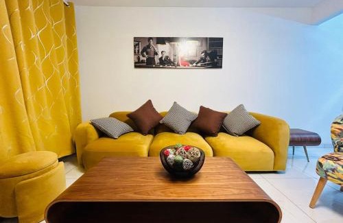 Unterrath Apartment | Messe HV-1