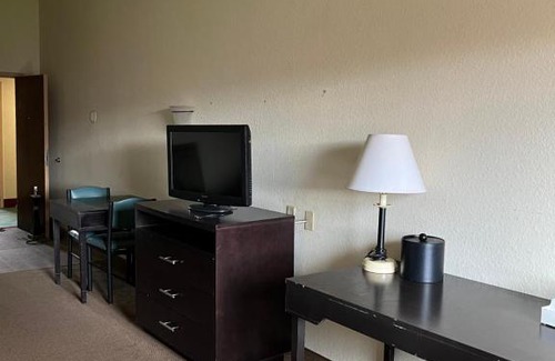 Northside Hotel | Metro Inn & Suites