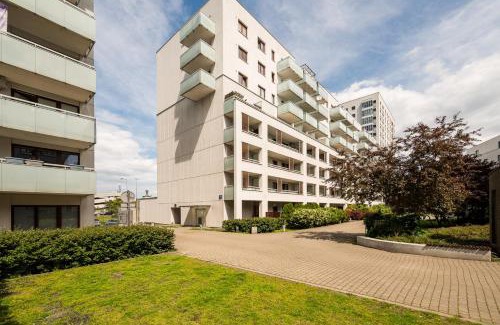 Bielany Apartment | Metro Młociny Superior Apartment by BookingHost
