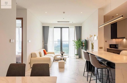 Thu Thiem Apartment | Metropole Sovereign Waterside Retreat