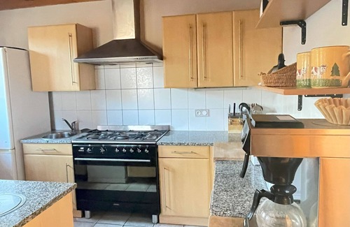 Saint-Eustache Ski Chalet | Meublé sur les Hauteurs du lac D'annecy, Idéal Pour les Familles