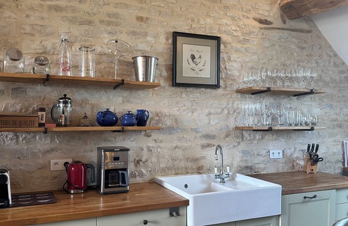 Meursault House | Meursault, Burgundy - luxury renovated barn overlooking vines - ‘Le Clos’