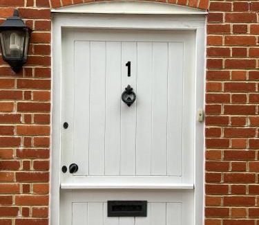 Henley-on-Thames House | Mews house in the centre of Henley-on-Thames