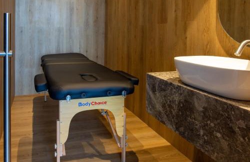 Americana Apartment | Mexication Penthouse: Urban Retreat Col. American