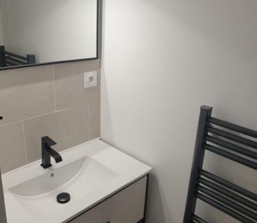 Faubourg Apartment | Mezza'Nîmes