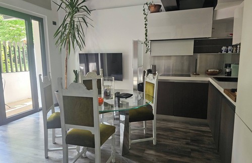 Mezzago Apartment | MEZZAGO ROYAL SUITES: LOFT SUITE - SUITE & LOFT APARTMENT