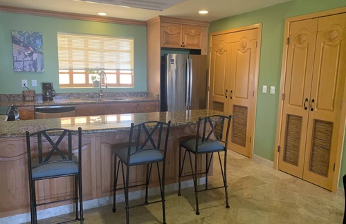 Flamingos Condo | Mi Casa Su Casa! Welcome to our home