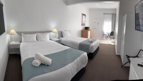 Yoogali Hotel | Mia Motel