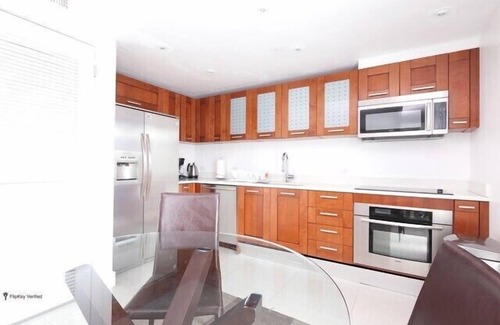 South Pointe Condo | Miami Beach Luxury Condo Across from Beach (401)