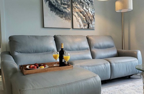 Brickell Condo | Miami Escape: 1BR+Den near Best! Nightlife, Restaurants, Shops & Luxe Amenities