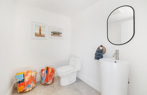 Cutler Bay House | Miami Paradise - Heated Pool, Pool Table, Minigolf, Playground, Minigolf, 5 Beds