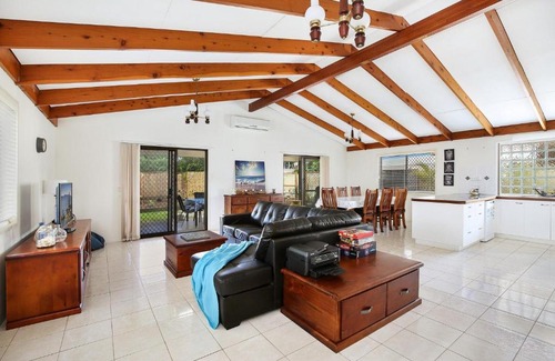 Golden Beach House | Michael Street 39 Golden Beach