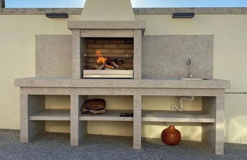 Belinho Villa | Michel's House with pool, jacuzzi 1 km from the beach