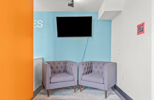 Cedar Falls Apartment | Micro 1-bedroom studio apartment in Cedar Falls