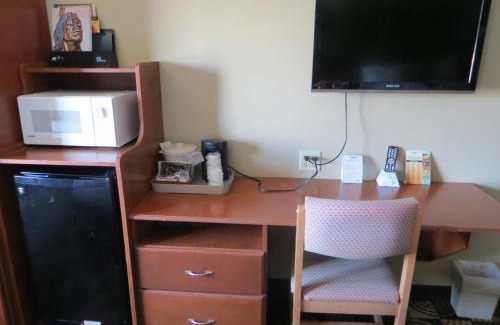 Lincoln Hotel | Microtel Inn & Suites Lincoln
