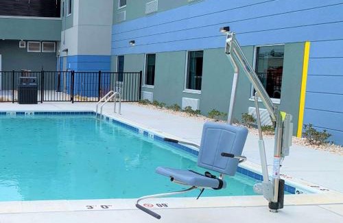 Rehoboth Beach Hotel | Microtel Inn & Suites by Wyndham Rehoboth Beach