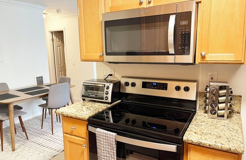 Imperial Beach Condo | Mid-century condo in heart of Imperial Beach, minutes from the ocean