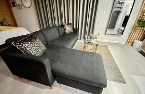 Yuma Apartment | Mid-Century Glam Studio