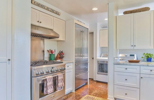 Hatton Fields House | Mid Century Modern with Ocean Views! .