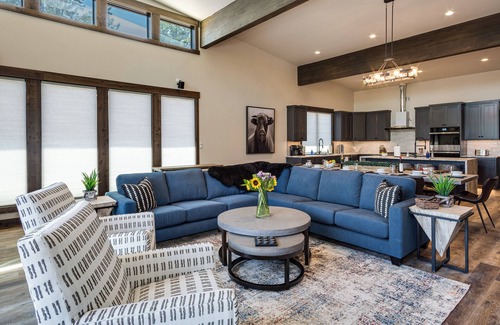 Whitefish House | Mid-Mountain Ski In/Ski Out with Game Room + Hot Tub + Pet Friendly