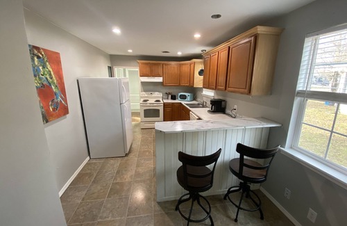 Joplin House | Mid-term stay close to hospitals and other industries in Joplin!