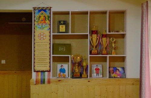 Kaza House | Mid Town Homestay