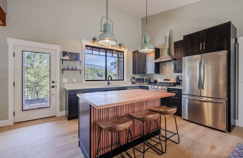 Whitefish House | Middle Fork Retreat - a 3 bedroom home near Glacier National Park!