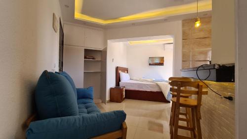 Al-'Atarin Apartment | Midpoint Raml Station (Heart of Alexandria)
