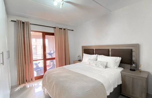 Greater Johannesburg Metropolitan Area Apartment | Midrand Air B and B Apartment